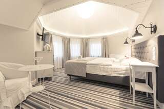 Отели типа «постель и завтрак» Villa Astra Baltica Мендзыздрое Апартаменты с 2 спальнями и балконом-1